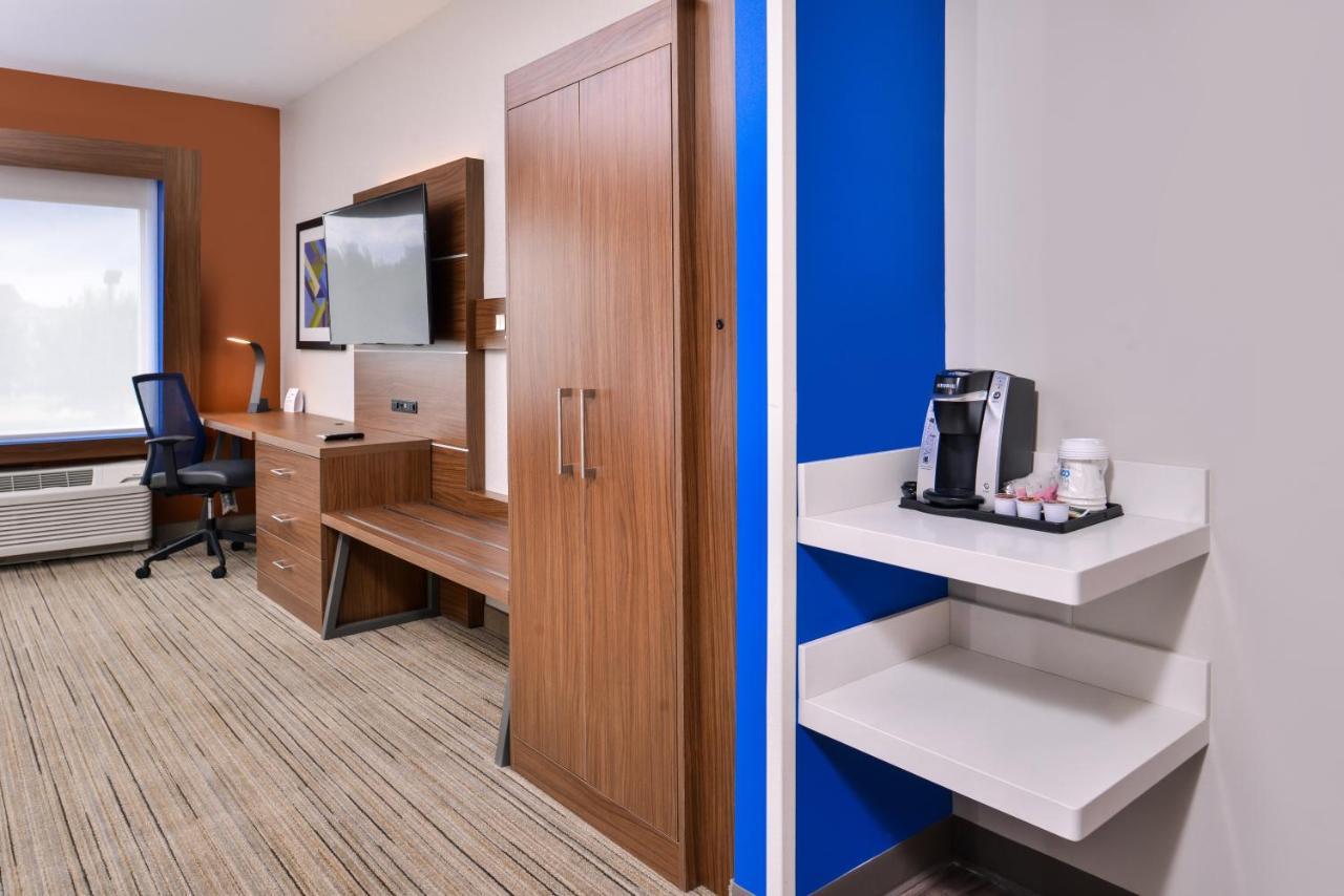 Holiday Inn Express & Suites Farmville By Ihg Ngoại thất bức ảnh