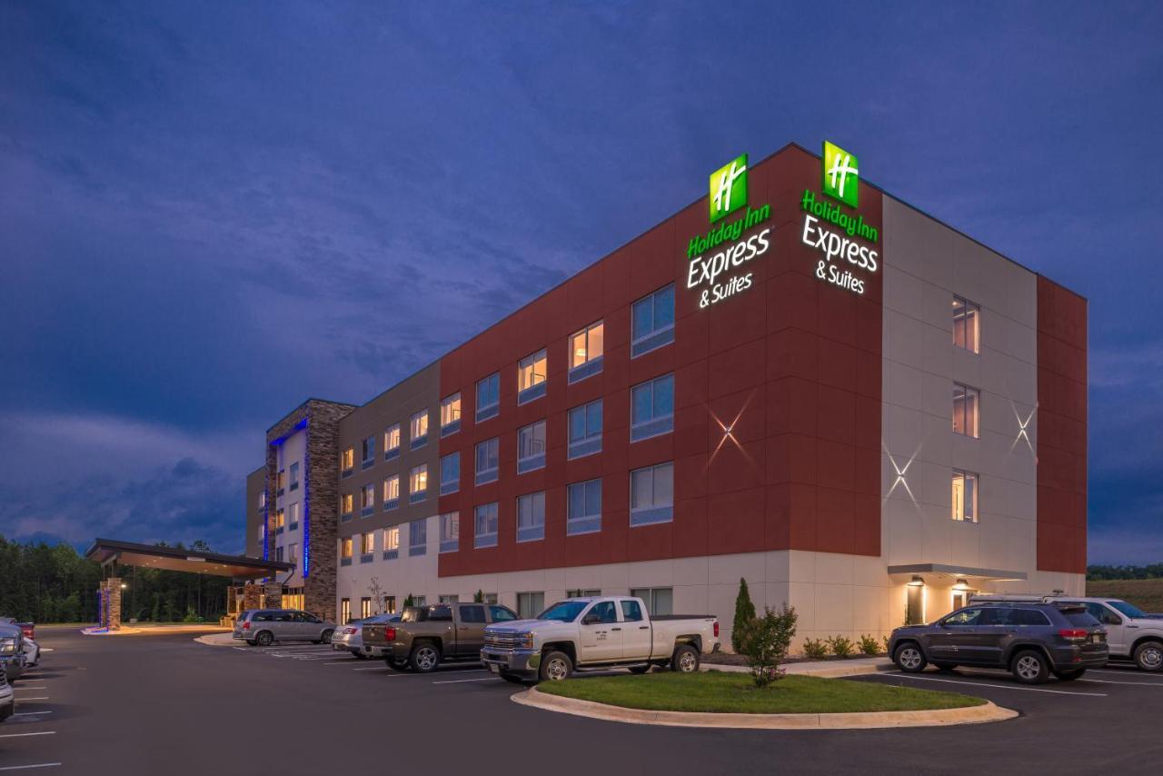 Holiday Inn Express & Suites Farmville By Ihg Ngoại thất bức ảnh