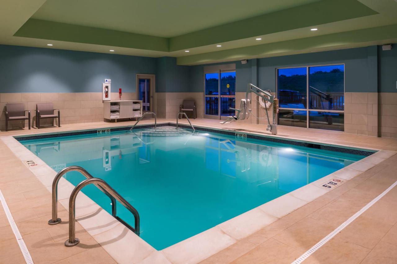 Holiday Inn Express & Suites Farmville By Ihg Ngoại thất bức ảnh
