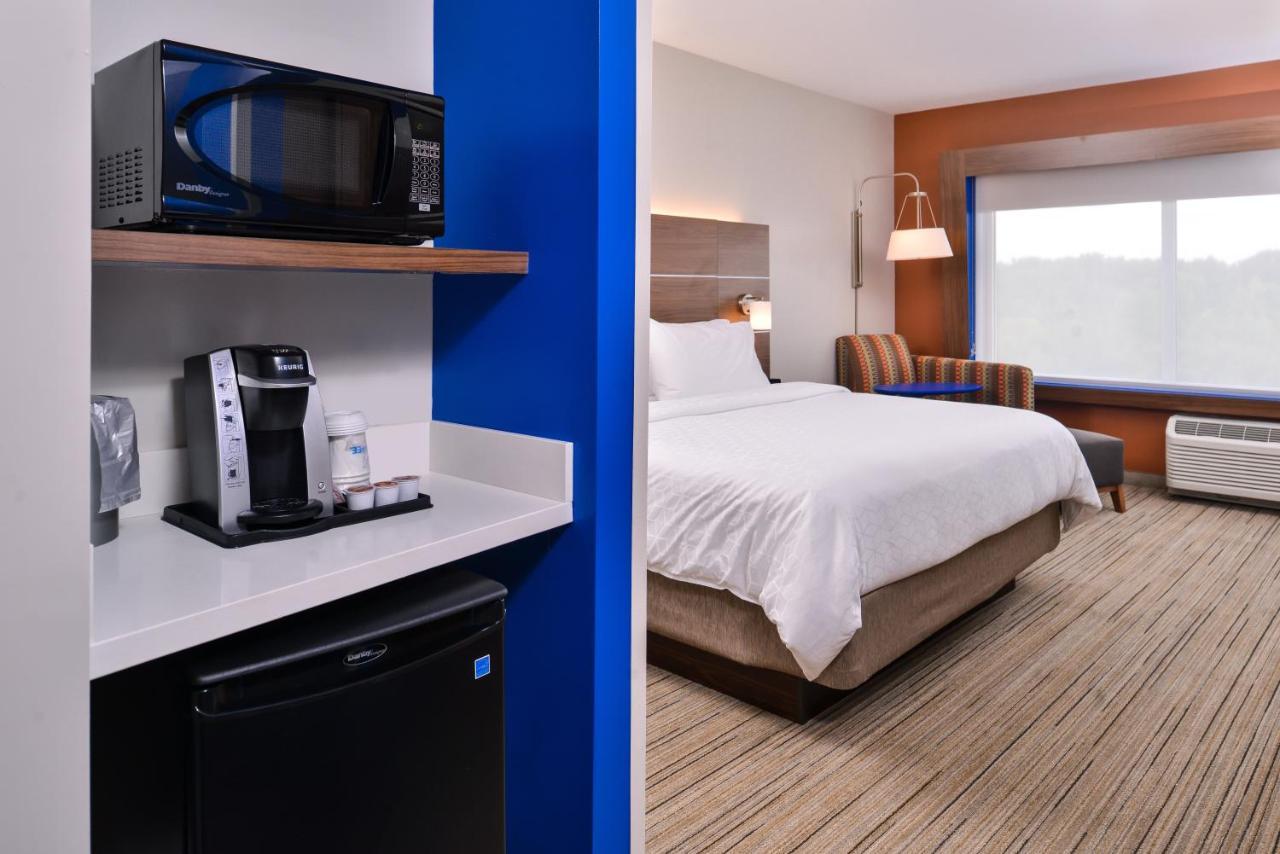 Holiday Inn Express & Suites Farmville By Ihg Ngoại thất bức ảnh