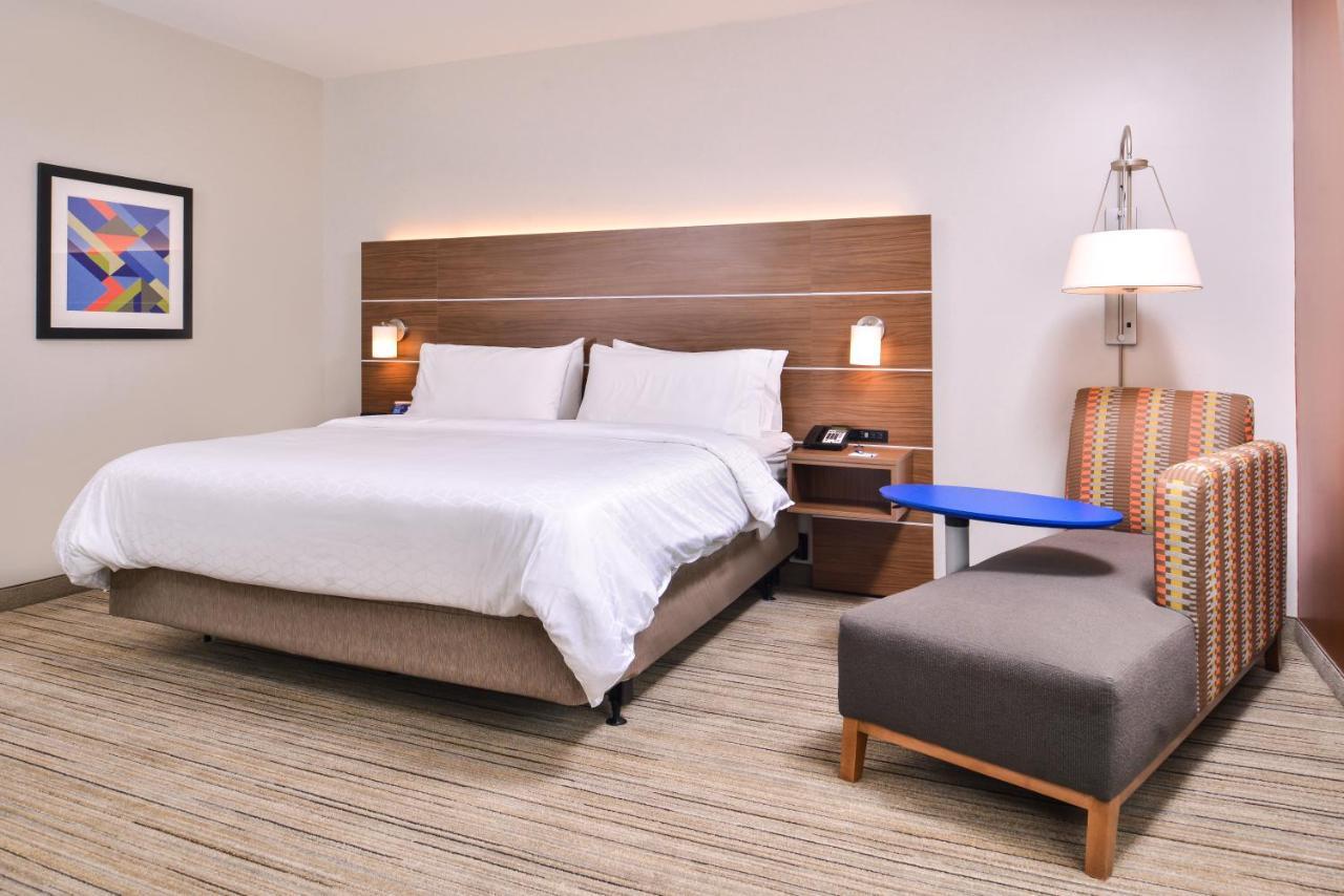 Holiday Inn Express & Suites Farmville By Ihg Ngoại thất bức ảnh