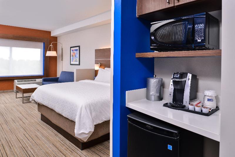 Holiday Inn Express & Suites Farmville By Ihg Ngoại thất bức ảnh