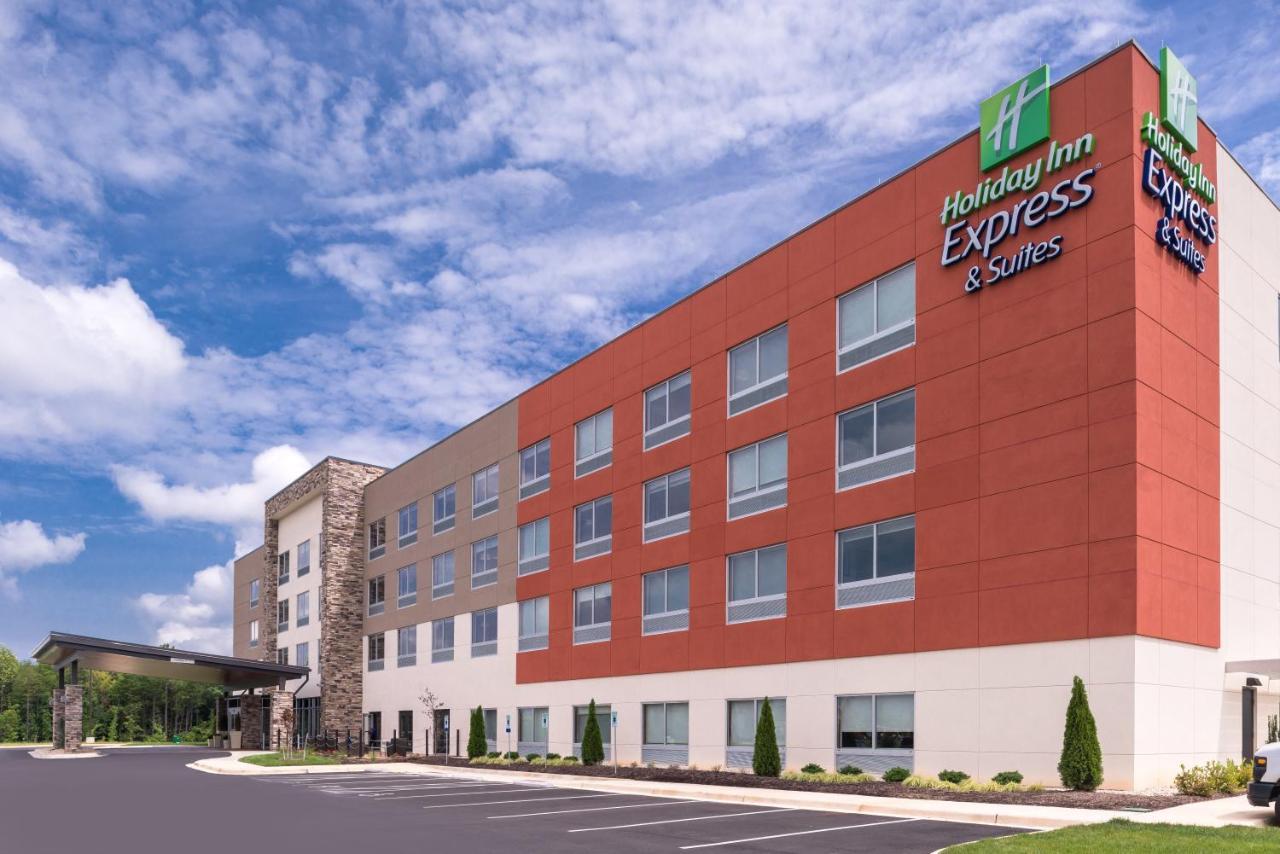 Holiday Inn Express & Suites Farmville By Ihg Ngoại thất bức ảnh